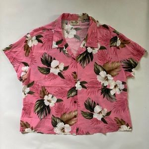 vintage 90s Hawaiian button top
100% rayon made in Hawaii